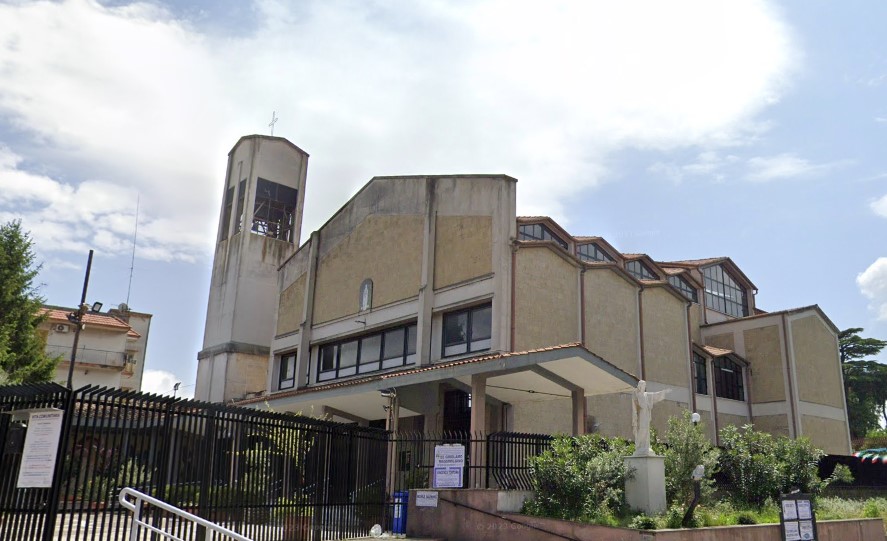 chiesa Beata Vergine di Lourdes ponticelli