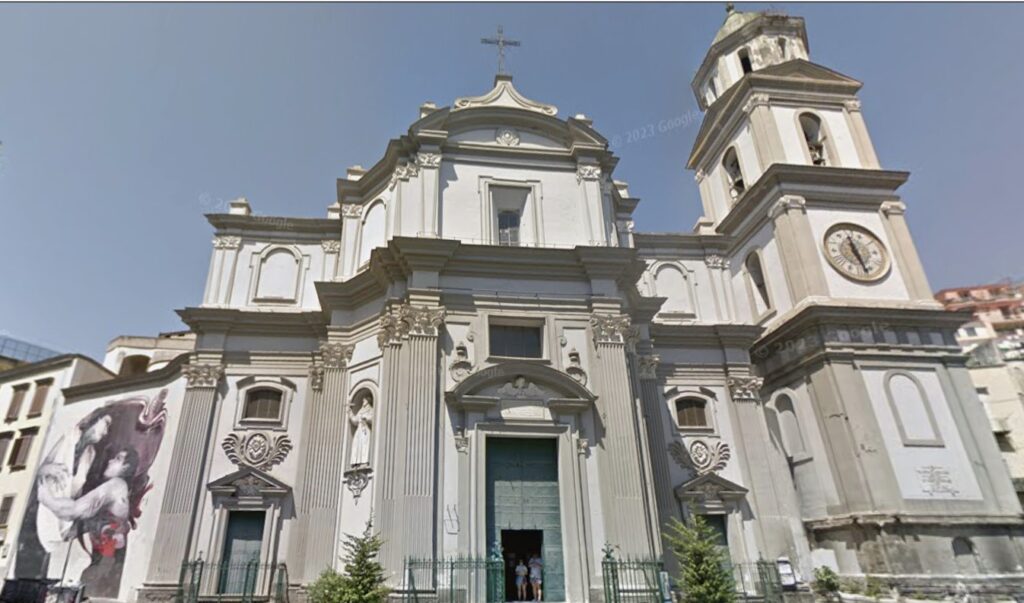 BASILICA DI SANTA MARIA DELLA SANITA' NAPOLI