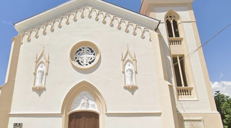 CHIESA MADRE CASTEL BARONIA