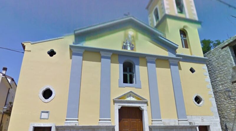 San NICOLA VESCOVO CASTELPOTO foto