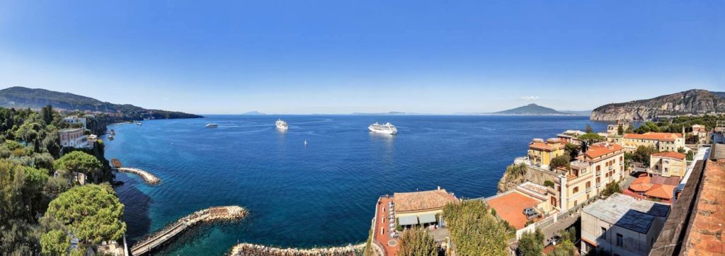 how to get to baia di sorrento from naples without a car route showing the historic colorful harbors