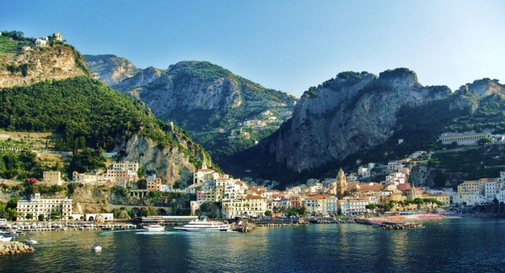 seafront amalfi italy best time of day harbour piazza beach morning empty duomo stairs boats sea